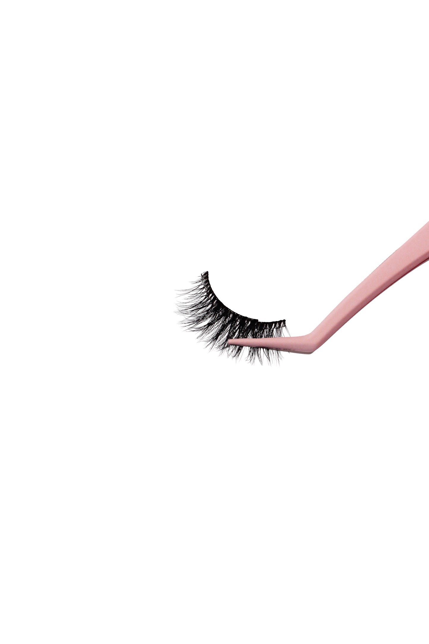 BOARDING PASS - Classic Soft Volume Pre-glued Half-to- Full Lashes