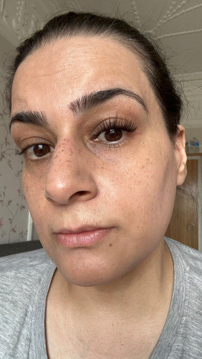 UPGRADE ME - Hybrid Wispy Volume Pre-glued Cluster Lashes