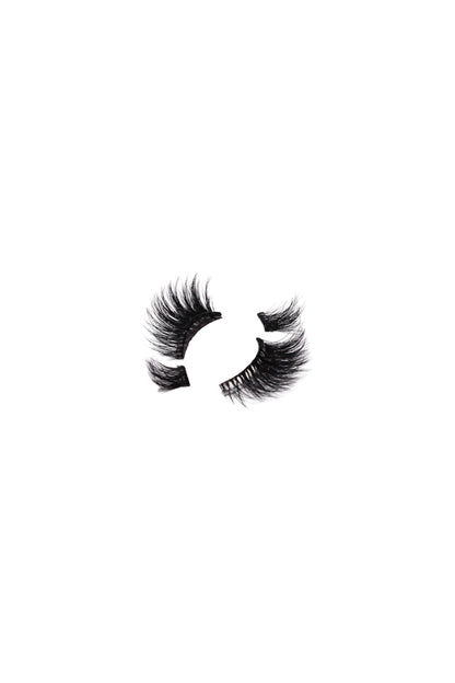 BOARDING PASS - Classic Soft Volume Pre-glued Half-to- Full Lashes
