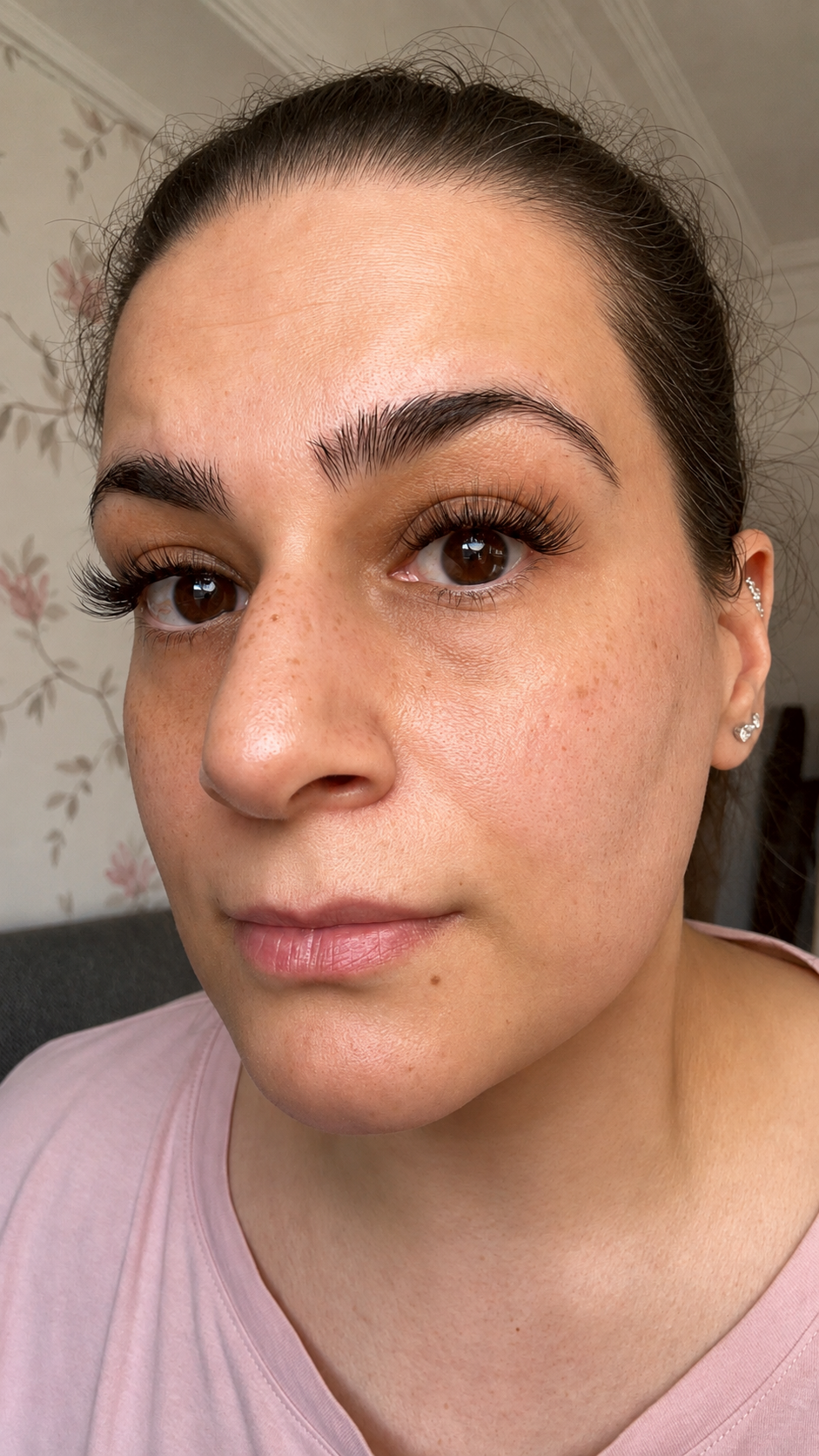 DESTINATION DIVA - Wispy Hybrid Pre-glued Cluster Lashes
