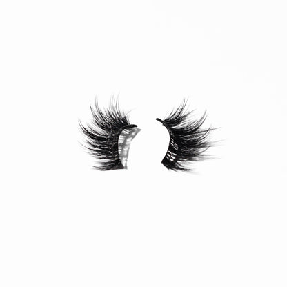 CLOUD 9 – Spikey Wispy Hybrid Pre-glued Half Lashes
