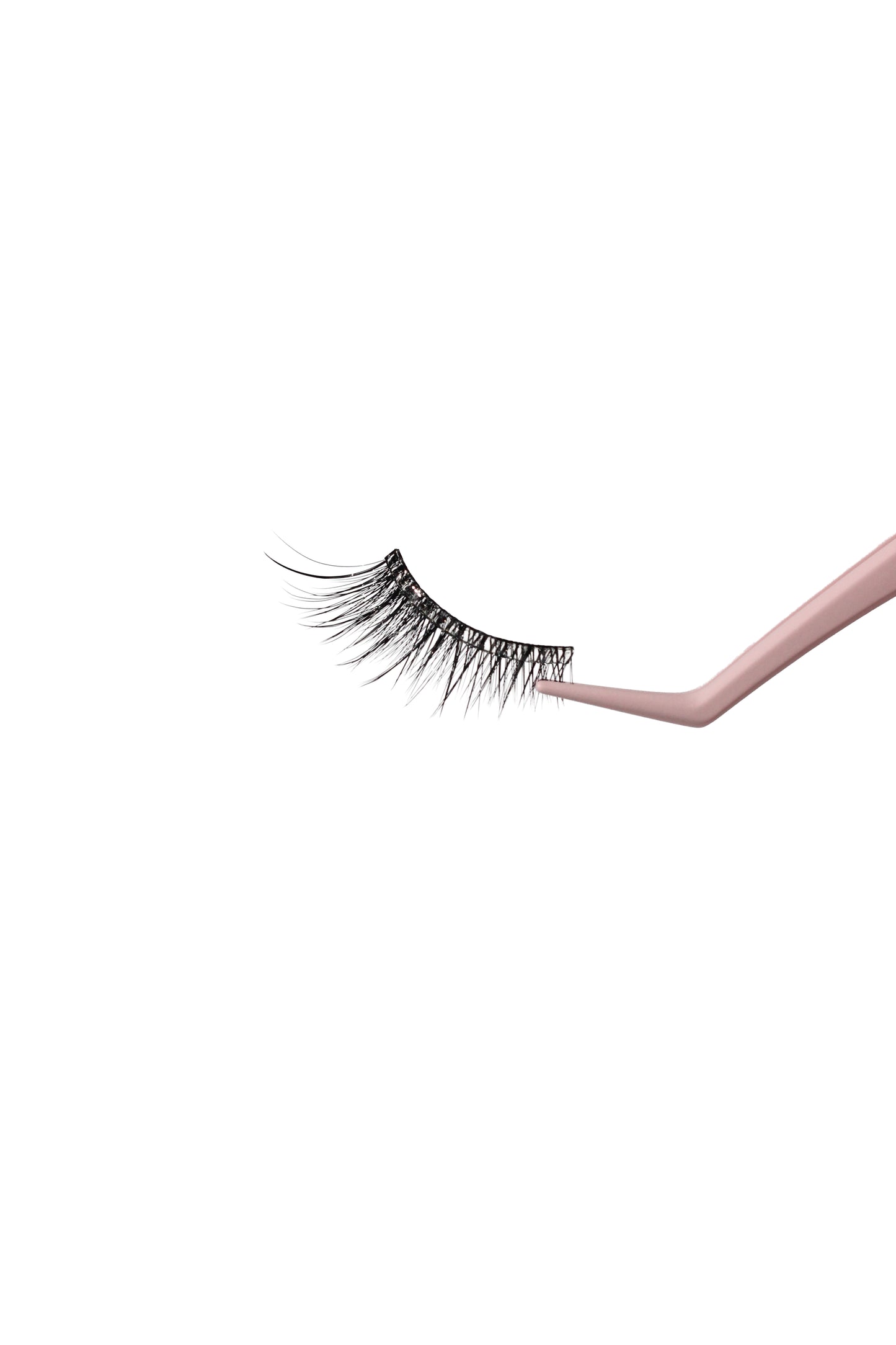 FINAL BOARDING – Natural Minimal Pre-glued Half Lashes