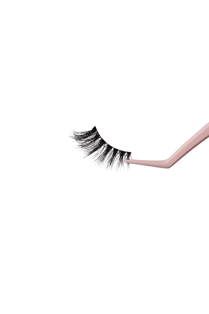 FLIGHT MODE – Soft Volume Pre-glued Half Lashes