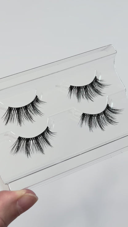 CLOUD 9 – Spikey Volume Wispy Hybrid Pre-glued Half Lashes
