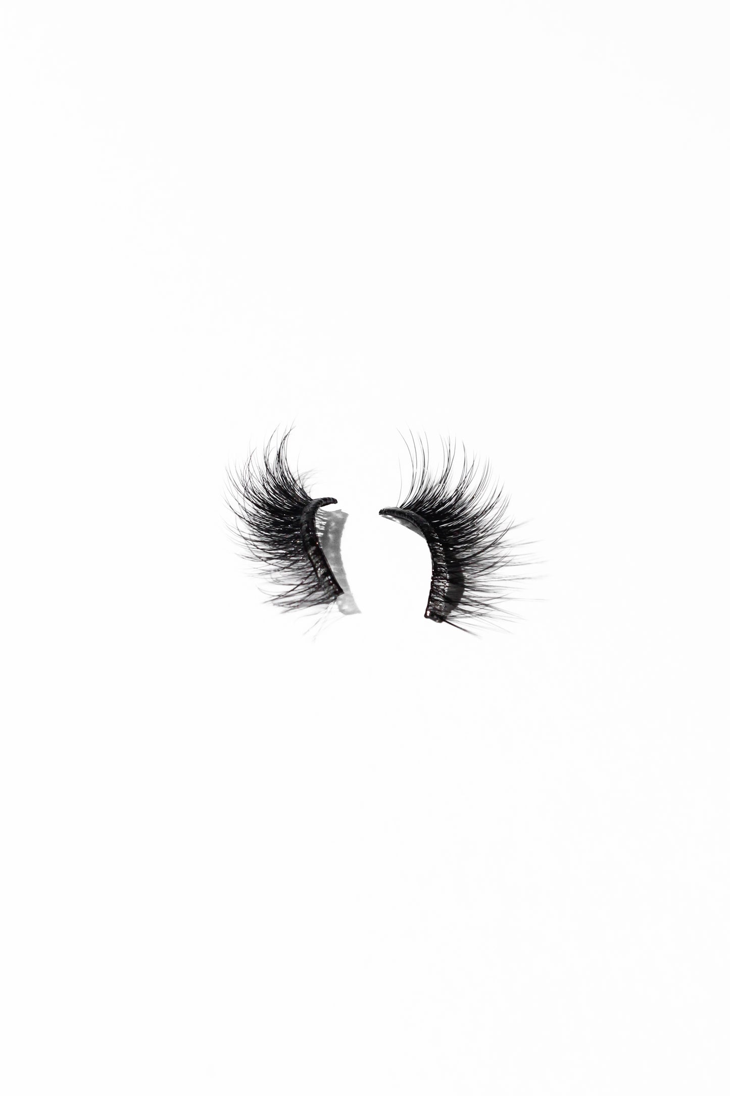 SIDE WING – Natural Cat Eye